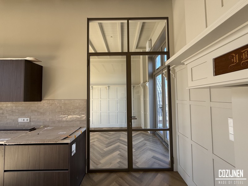 Dubbele scharnierdeuren met bovenlicht Beverwijk